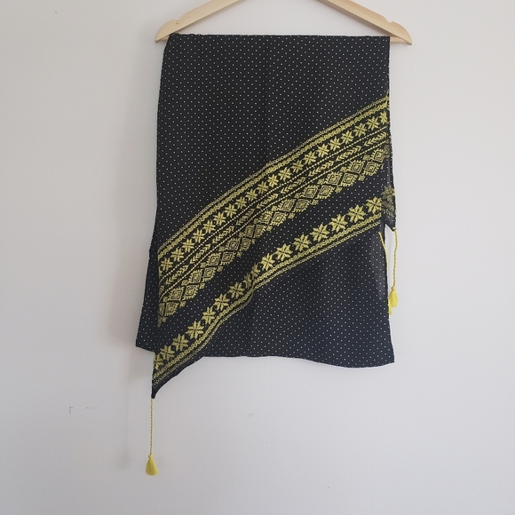 Bohemian yellow polka dot scarf - Picture 2 of 4